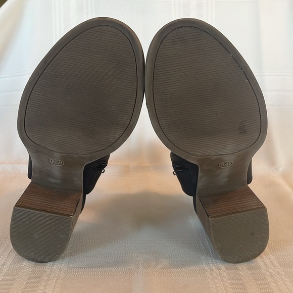 Universal Thread Black Cage Side Zip Booties w/Chunky Block Heel - Size 8.5 Wide - Picture 6 of 13